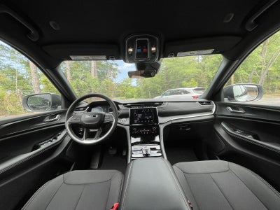 2026 Jeep Grand Cherokee GRAND CHEROKEE LAREDO 4X2