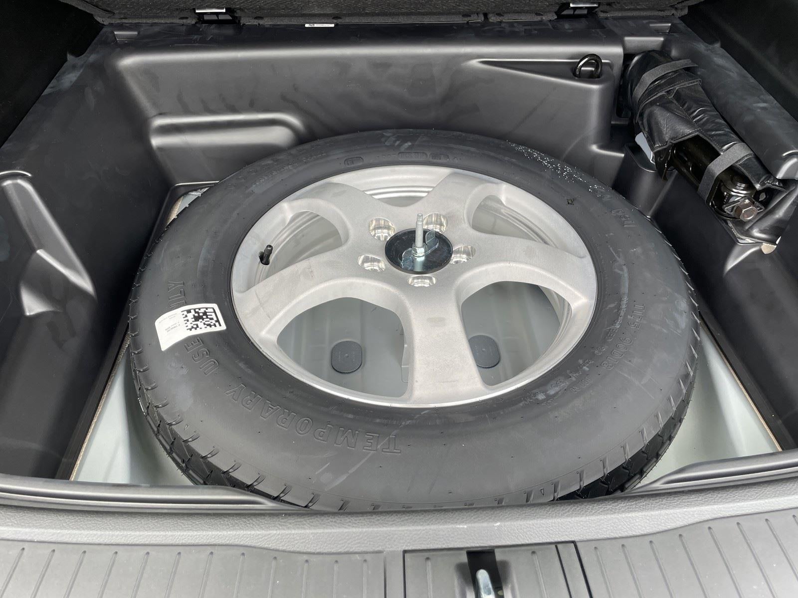 2026 Jeep Grand Cherokee GRAND CHEROKEE LAREDO 4X2