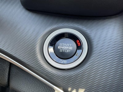2027 Jeep Grand Cherokee GRAND CHEROKEE LAREDO X 4X2