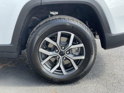 2027 Jeep Grand Cherokee GRAND CHEROKEE LAREDO X 4X2