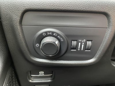 2025 Jeep Grand Cherokee GRAND CHEROKEE L LAREDO X 4X2