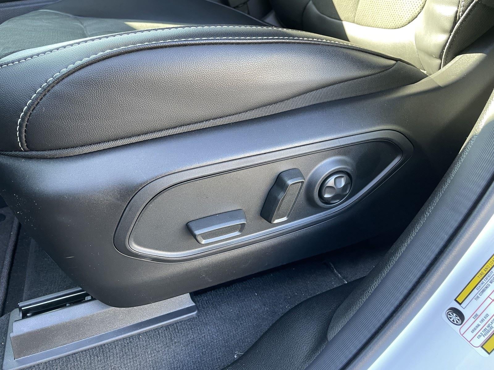 2025 Jeep Grand Cherokee GRAND CHEROKEE L ALTITUDE X 4X2