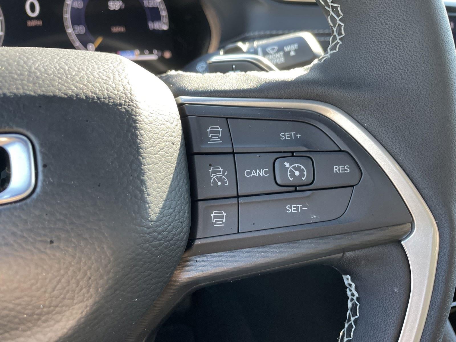 2025 Jeep Grand Cherokee GRAND CHEROKEE L ALTITUDE X 4X2