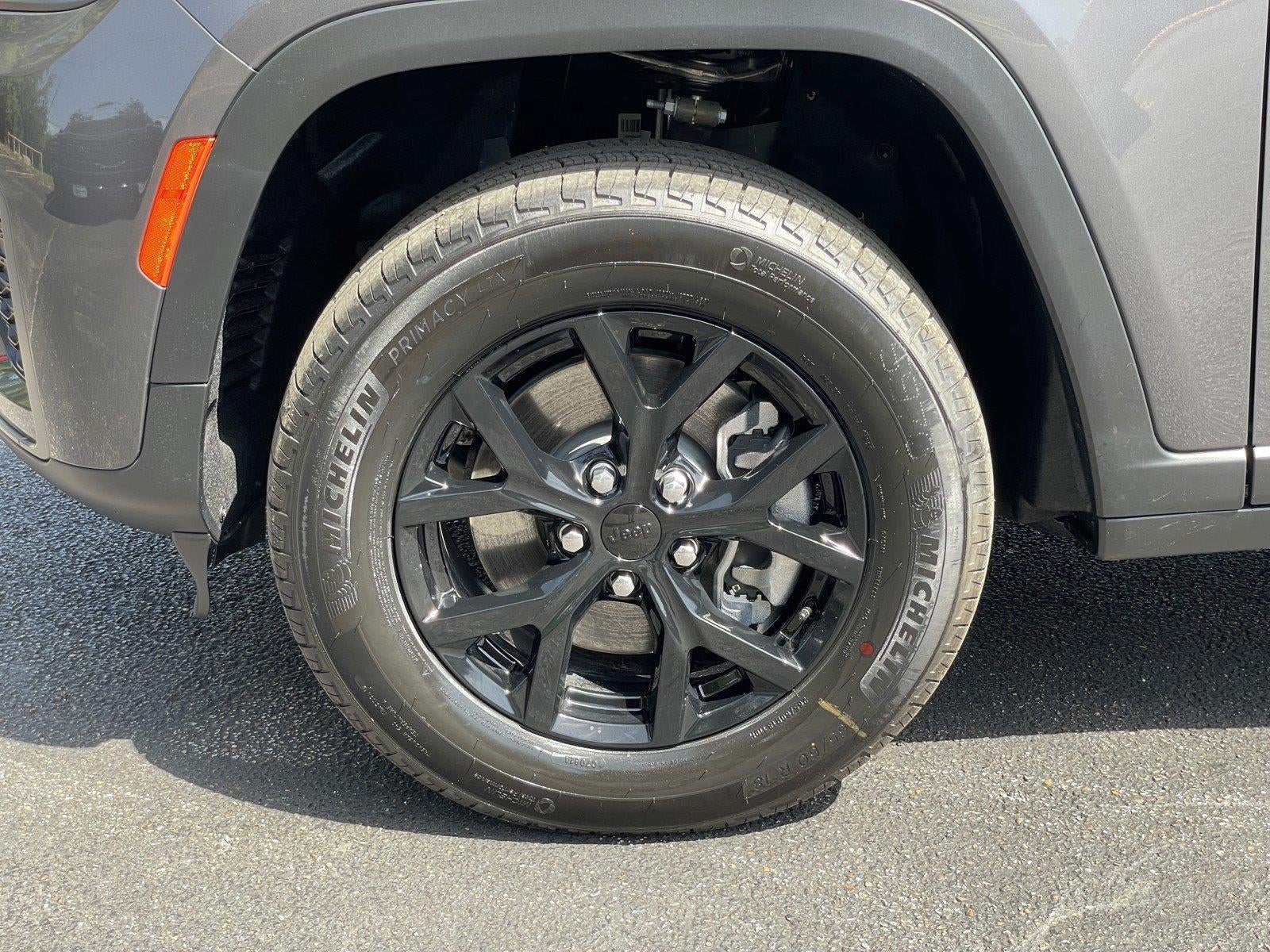2026 Jeep Grand Cherokee GRAND CHEROKEE L LAREDO ALTITUDE 4X4