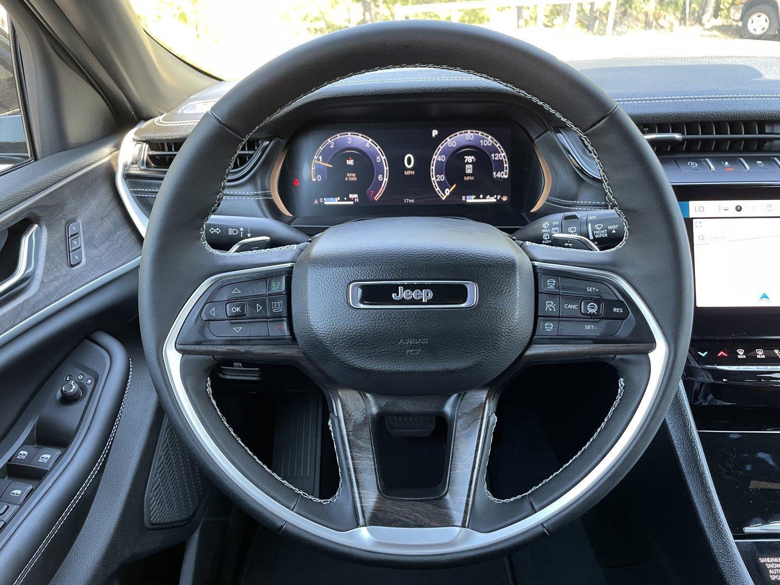 2027 Jeep Grand Cherokee GRAND CHEROKEE L LIMITED 4X4
