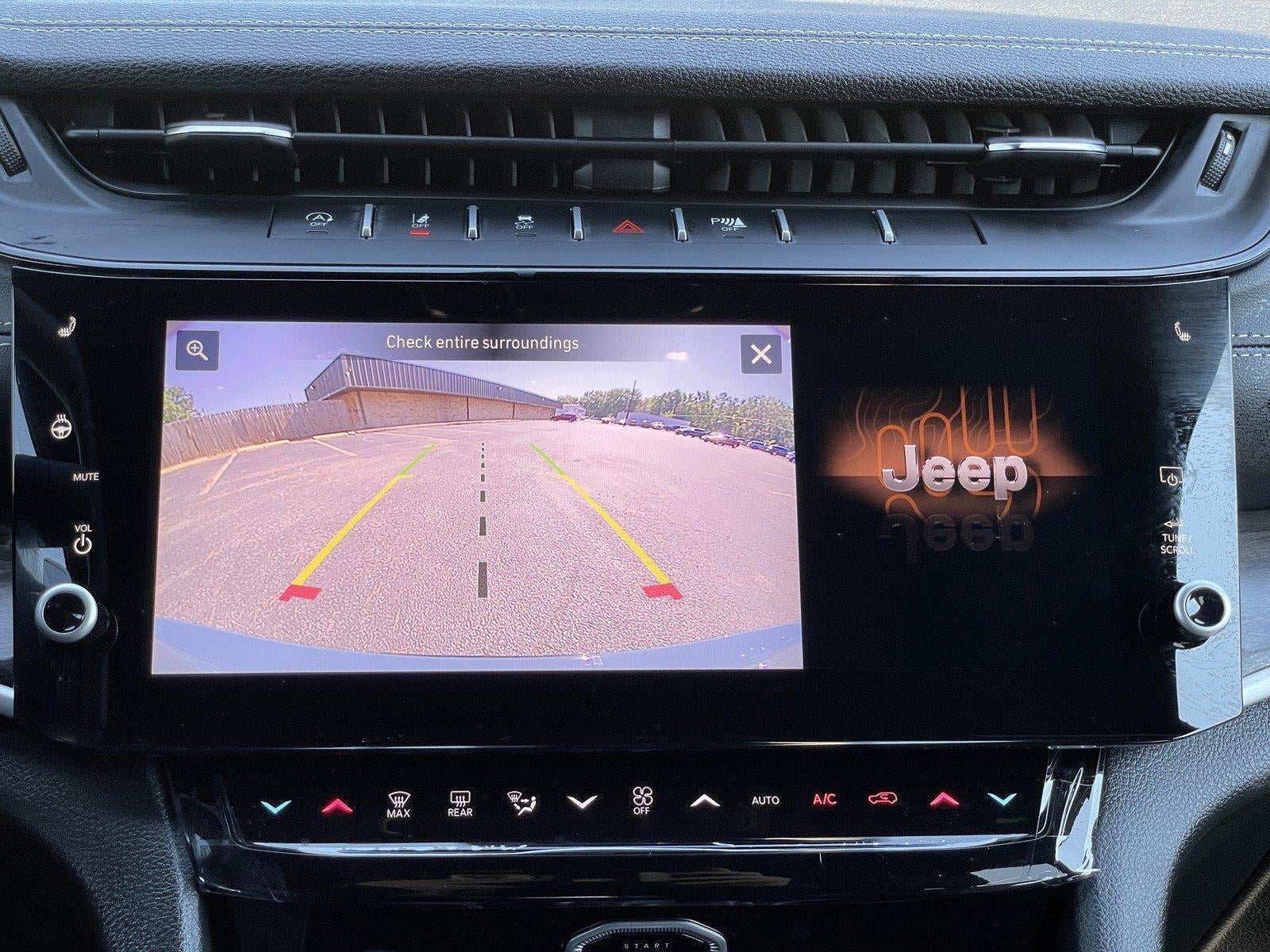 2027 Jeep Grand Cherokee GRAND CHEROKEE L LIMITED 4X4