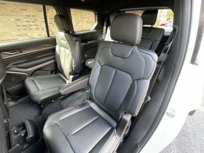 2026 Jeep Grand Cherokee GRAND CHEROKEE L LIMITED 4X4