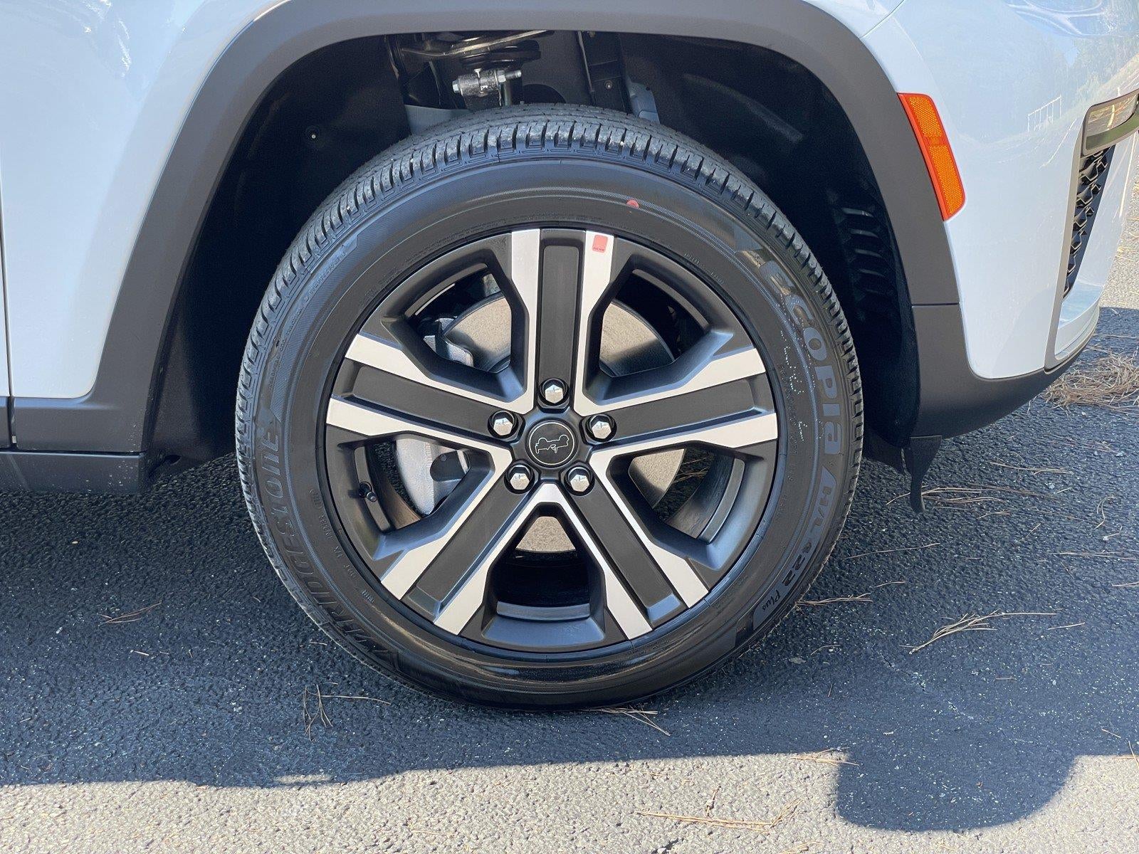 2027 Jeep Grand Cherokee GRAND CHEROKEE L LIMITED 4X4