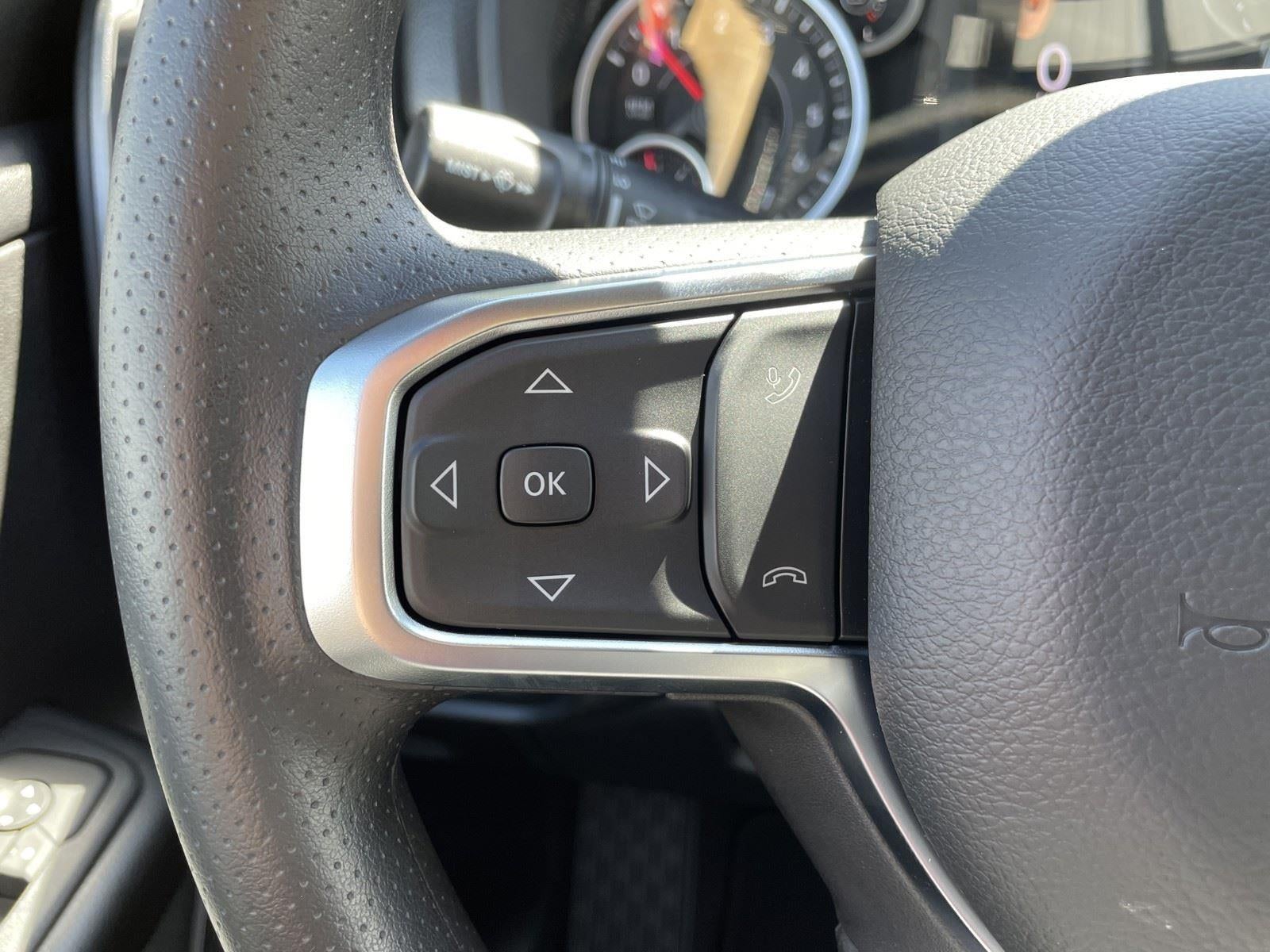 2025 RAM Ram 1500 RAM 1500 TRADESMAN CREW CAB 4X2 5'7' BOX