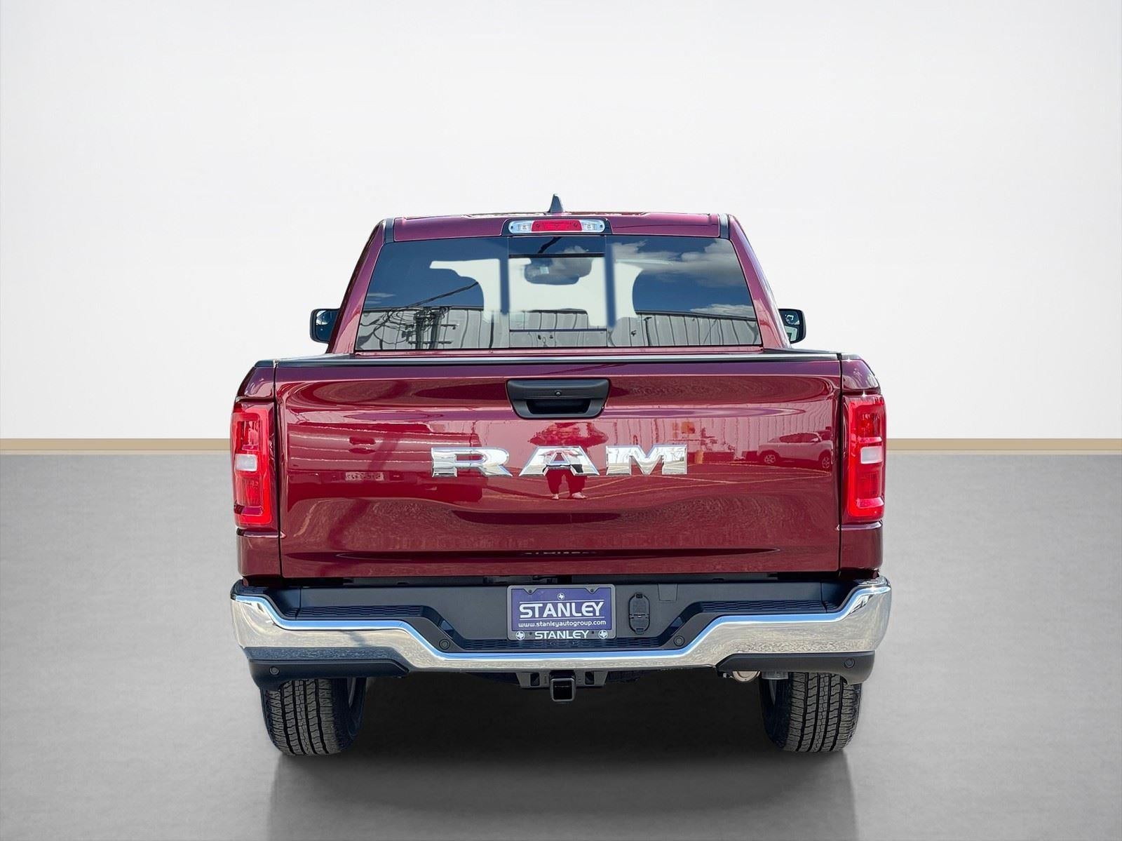 2025 RAM Ram 1500 RAM 1500 TRADESMAN CREW CAB 4X2 5'7' BOX
