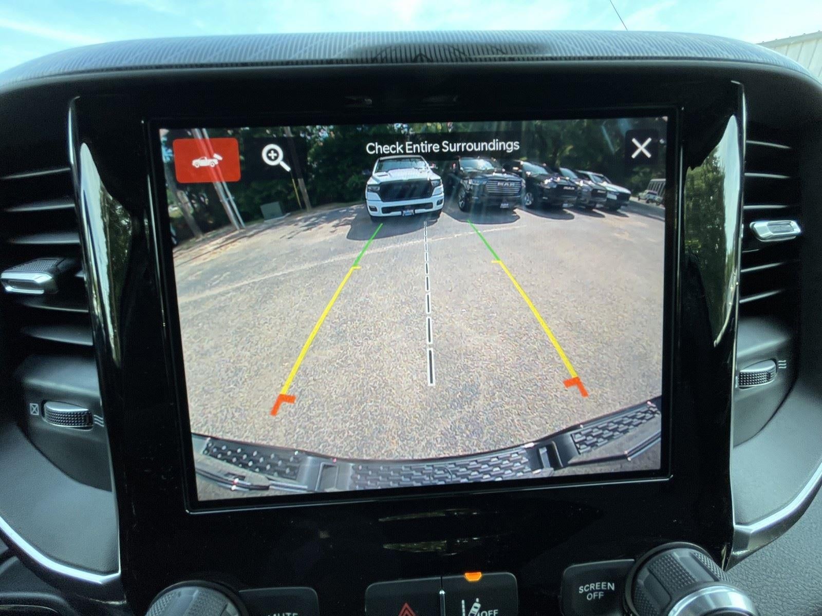 2025 RAM Ram 1500 RAM 1500 LONE STAR CREW CAB 4X4 5'7' BOX