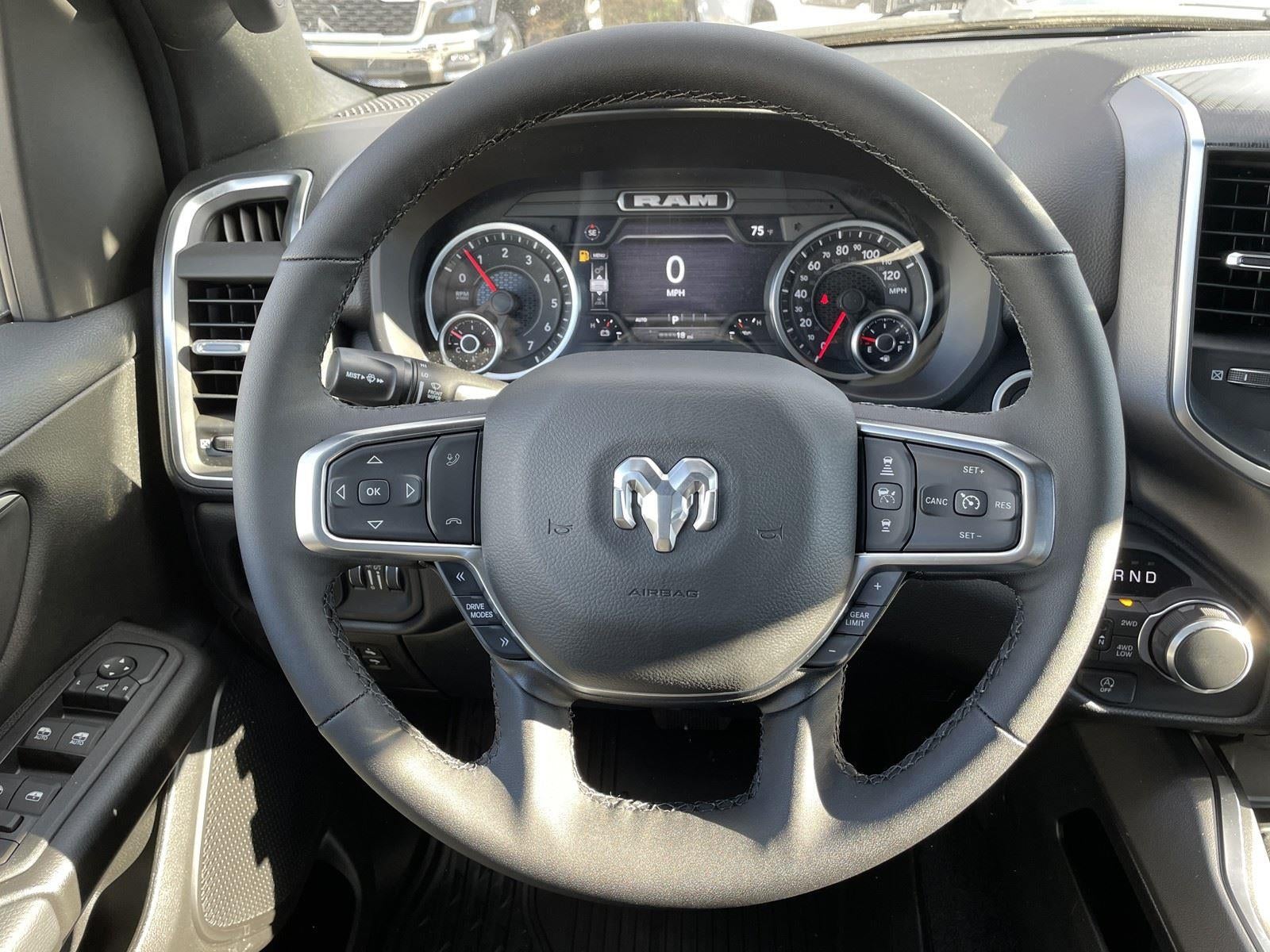 2026 RAM Ram 1500 RAM 1500 LONE STAR CREW CAB 4X4 5'7' BOX