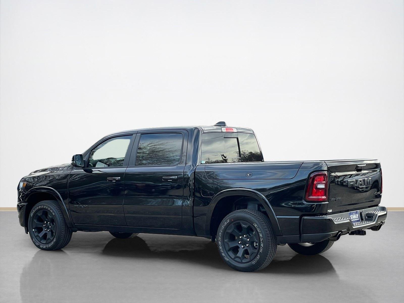 2026 RAM Ram 1500 RAM 1500 LONE STAR CREW CAB 4X4 5'7' BOX