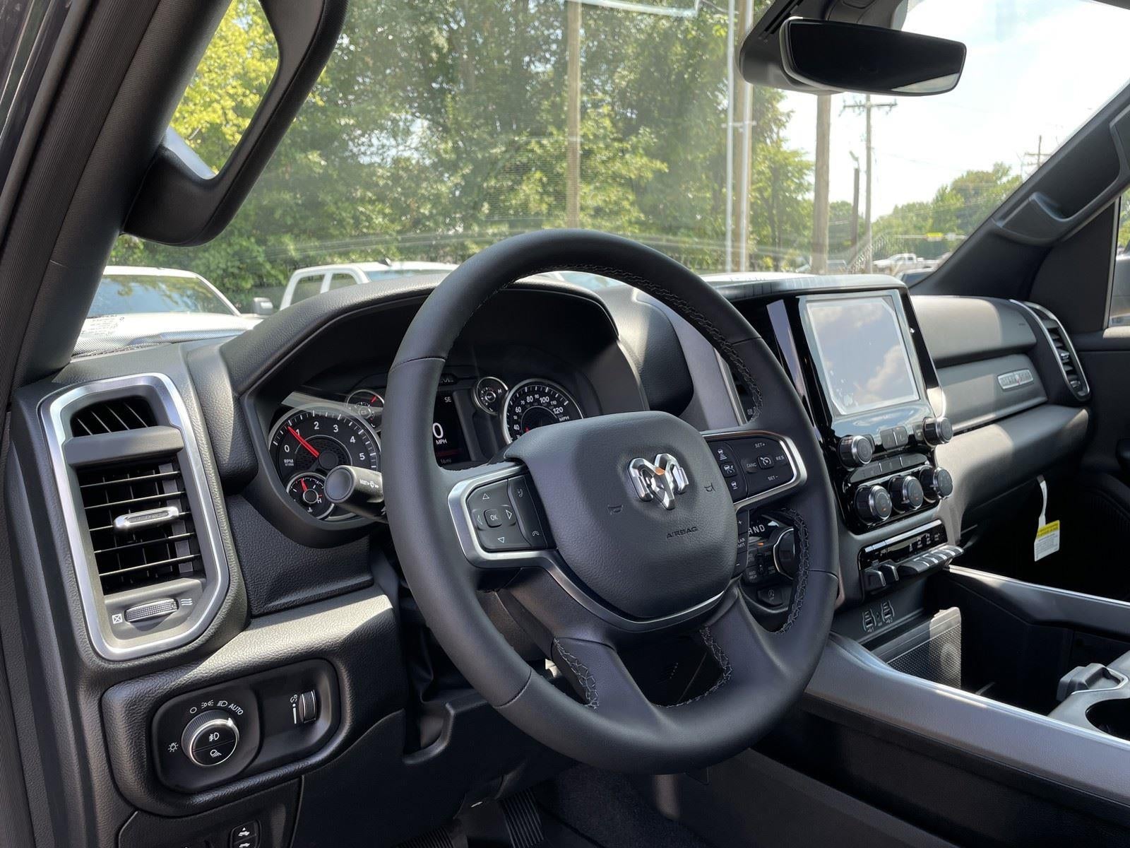 2026 RAM Ram 1500 RAM 1500 LONE STAR CREW CAB 4X4 5'7' BOX