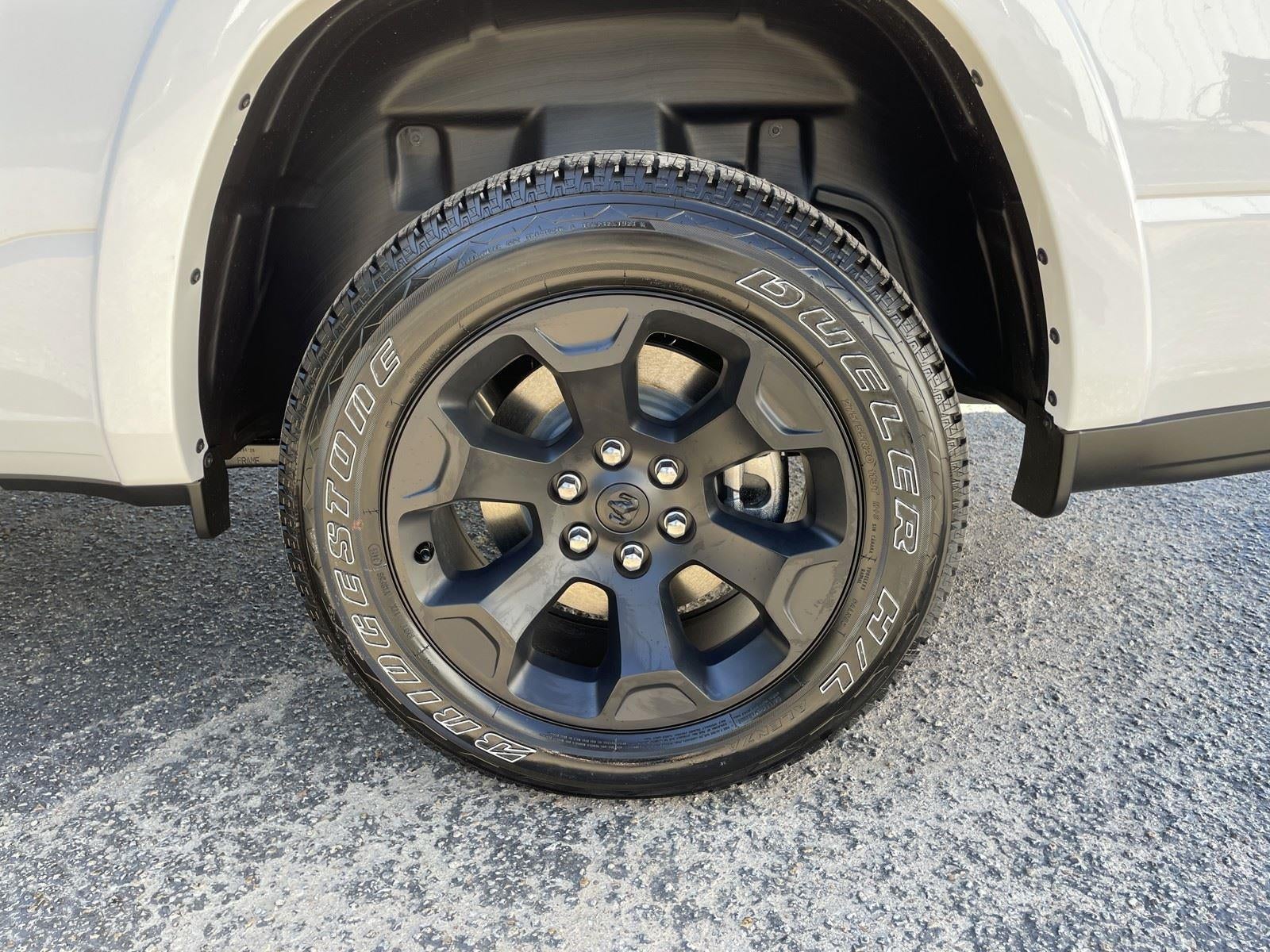 2026 RAM Ram 1500 RAM 1500 LONE STAR CREW CAB 4X4 5'7' BOX