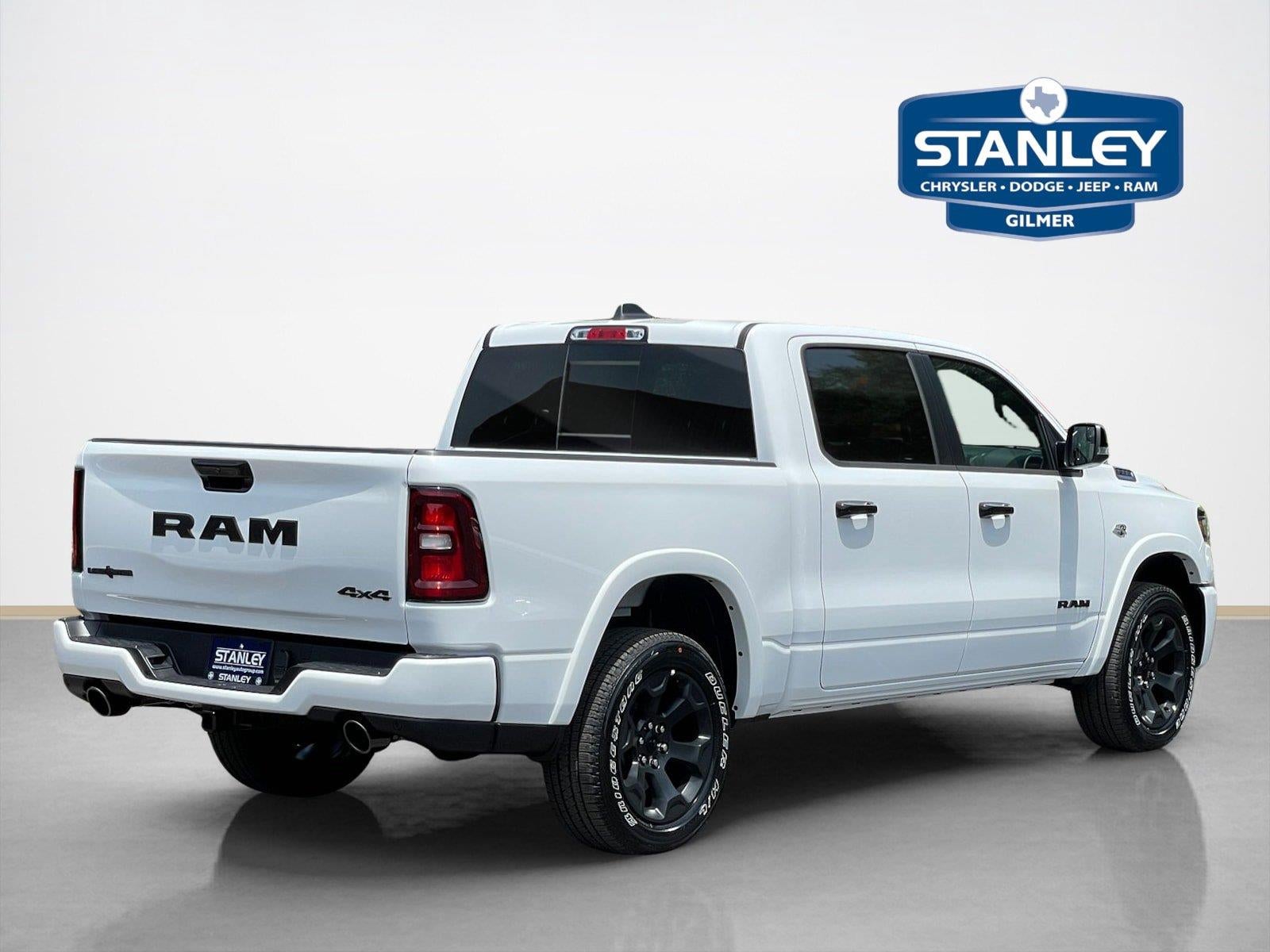 2026 RAM 1500 RAM 1500 LONE STAR CREW CAB 4X4 5'7' BOX