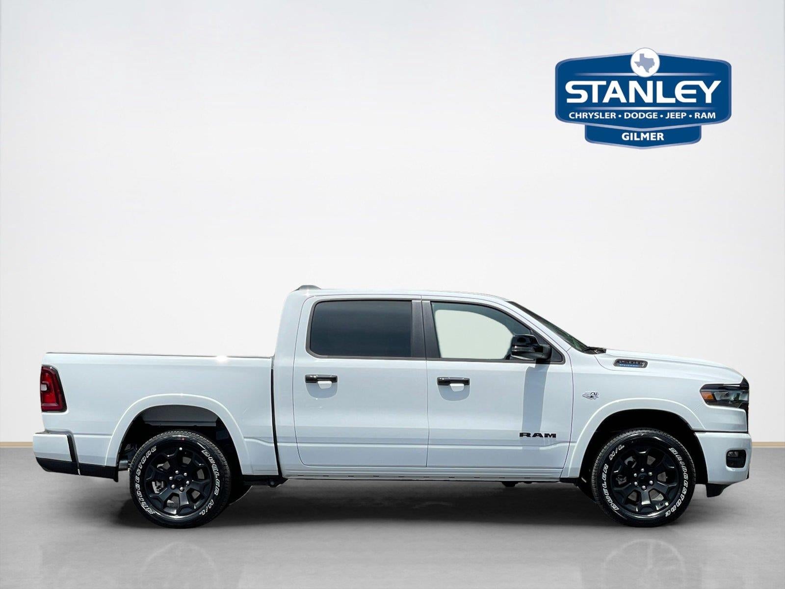 2026 RAM 1500 RAM 1500 LONE STAR CREW CAB 4X4 5'7' BOX