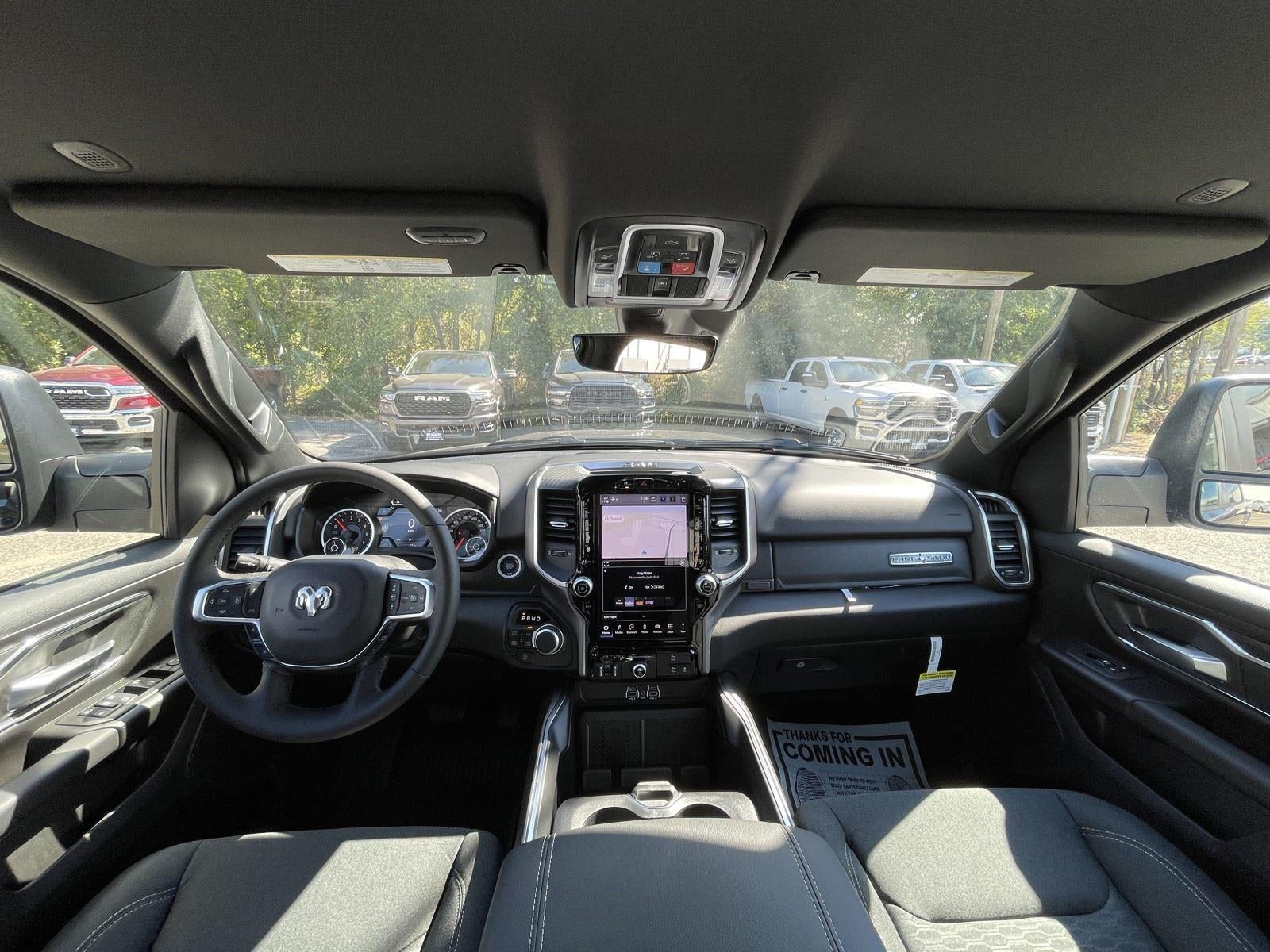 2026 RAM Ram 1500 RAM 1500 LONE STAR CREW CAB 4X4 5'7' BOX