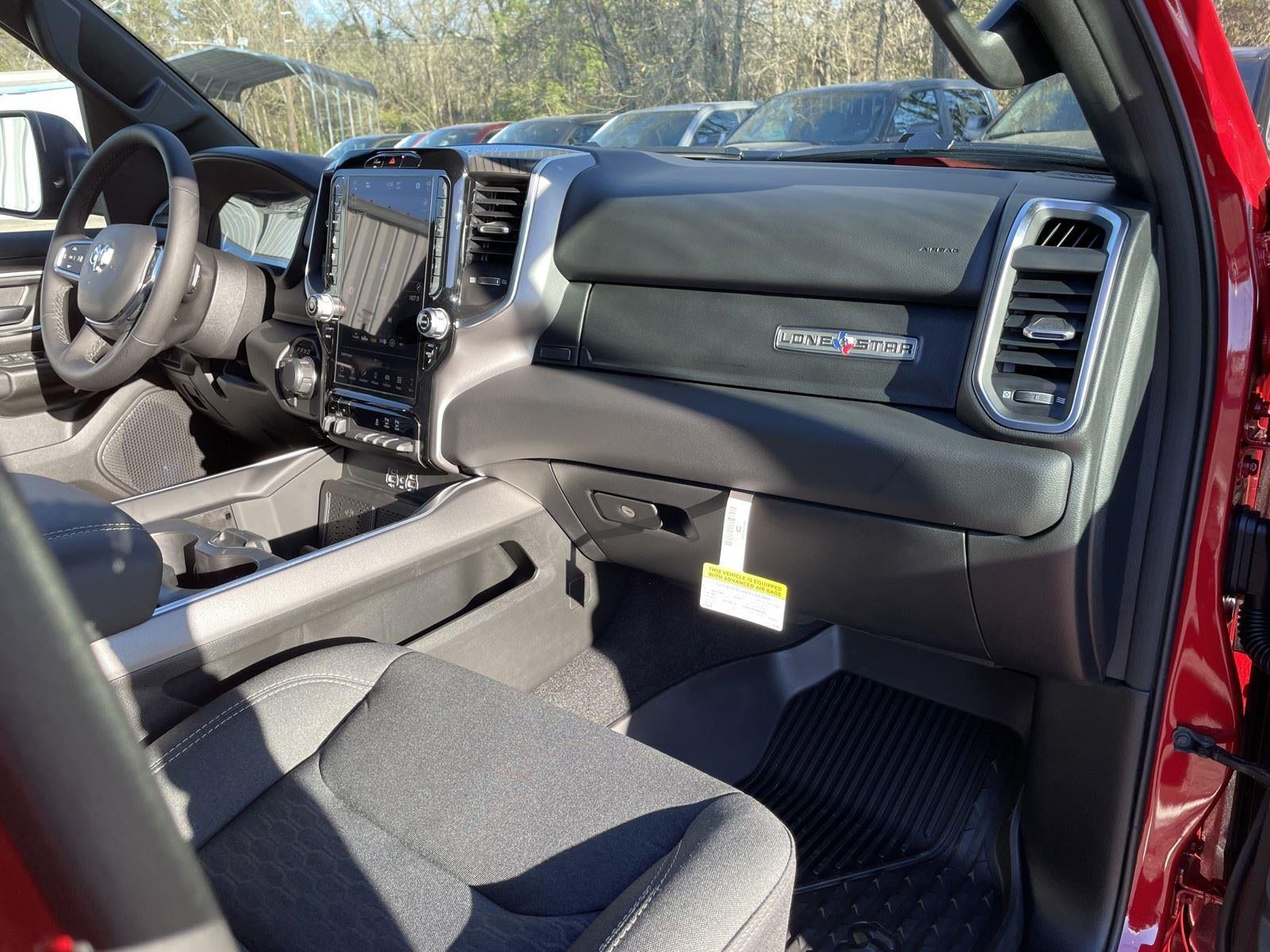 2026 RAM Ram 1500 RAM 1500 LONE STAR CREW CAB 4X4 5'7' BOX