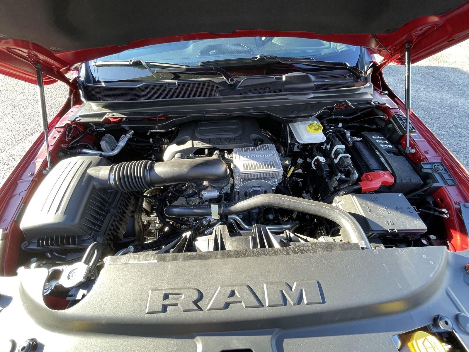 2026 RAM Ram 1500 RAM 1500 LONE STAR CREW CAB 4X4 5'7' BOX