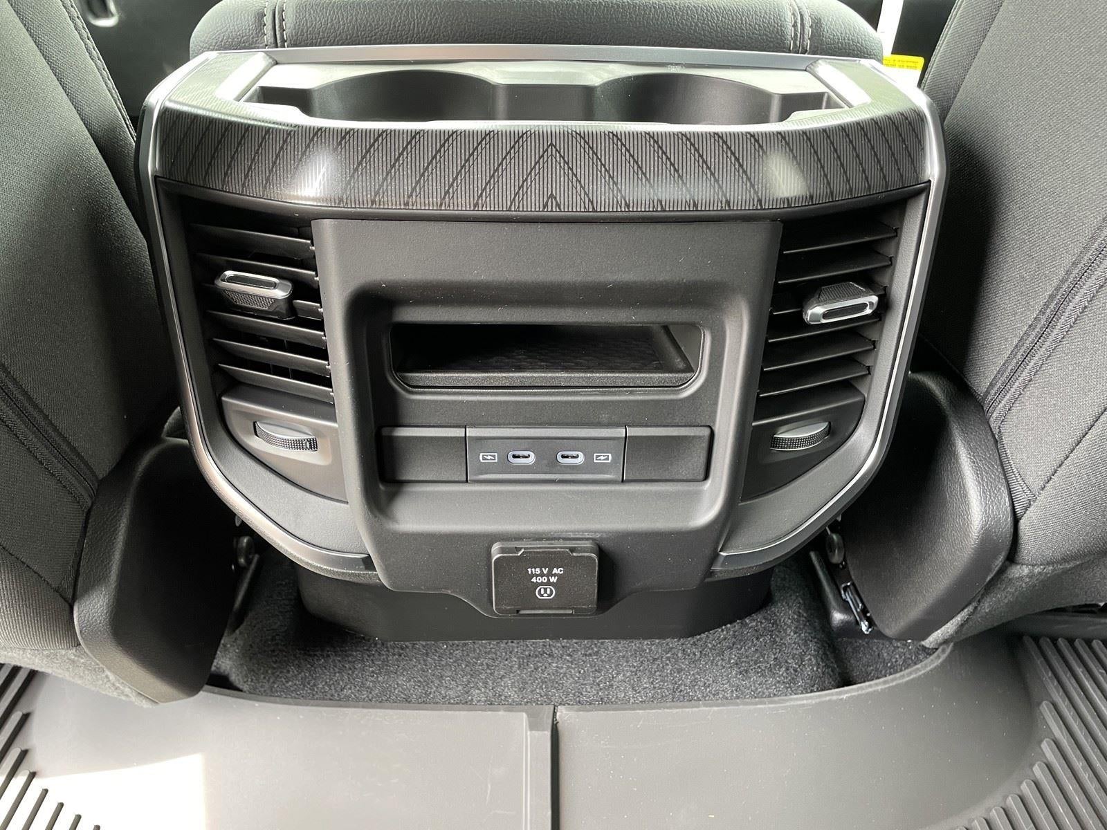 2026 RAM Ram 1500 RAM 1500 LONE STAR CREW CAB 4X4 5'7' BOX