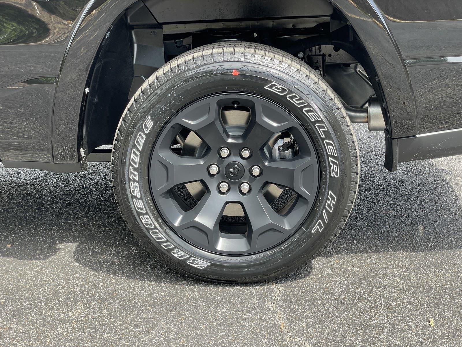 2026 RAM Ram 1500 RAM 1500 LONE STAR CREW CAB 4X4 5'7' BOX