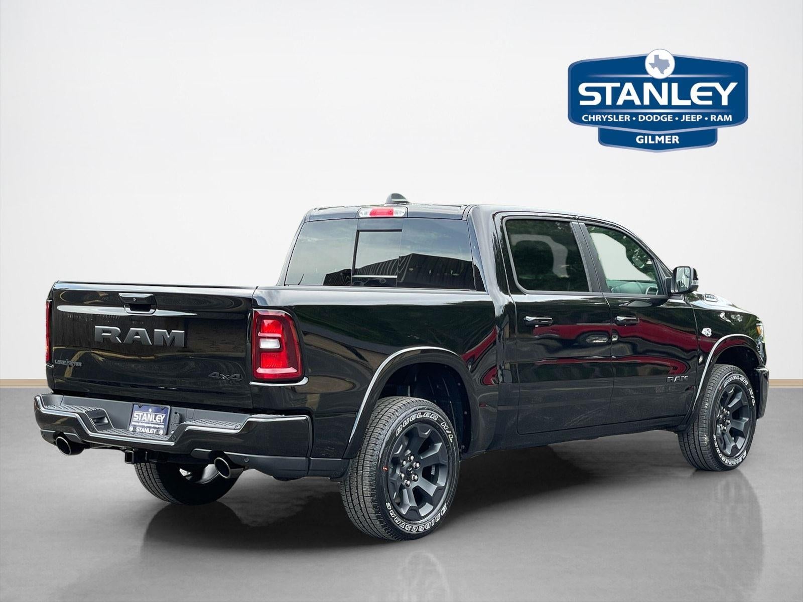 2026 RAM Ram 1500 RAM 1500 LONE STAR CREW CAB 4X4 5'7' BOX
