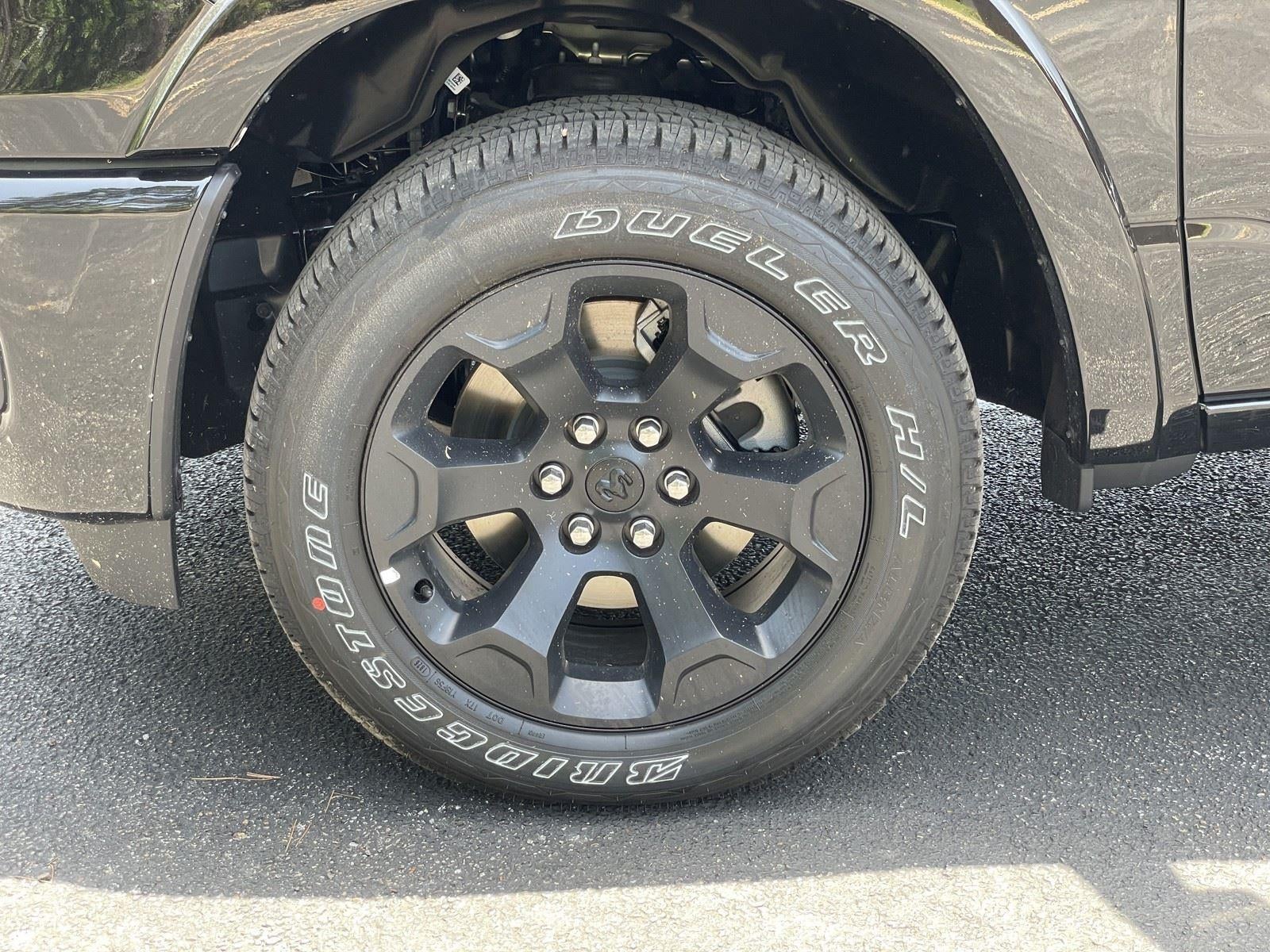 2026 RAM Ram 1500 RAM 1500 LONE STAR CREW CAB 4X4 5'7' BOX