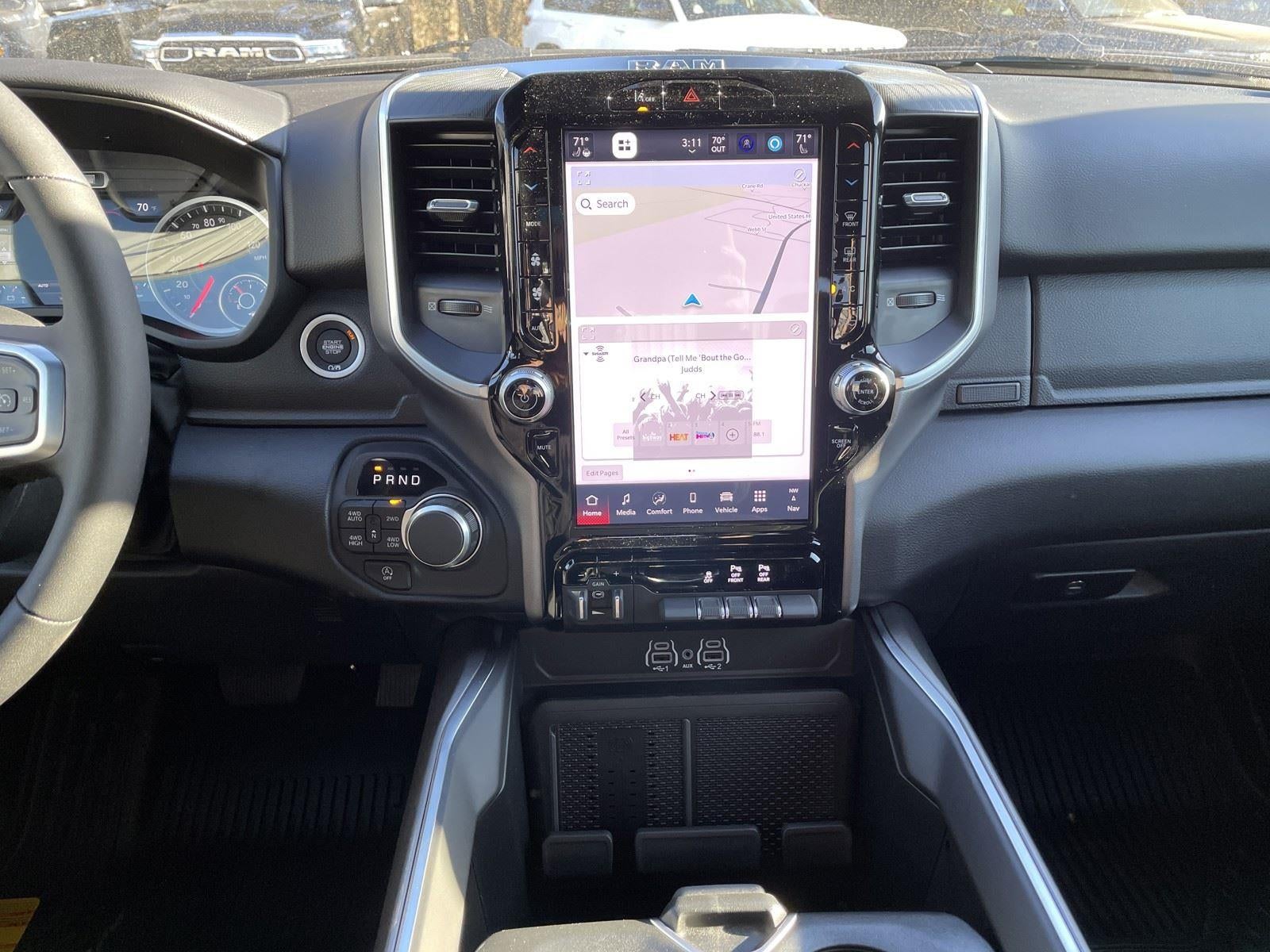 2026 RAM Ram 1500 RAM 1500 LONE STAR CREW CAB 4X4 5'7' BOX