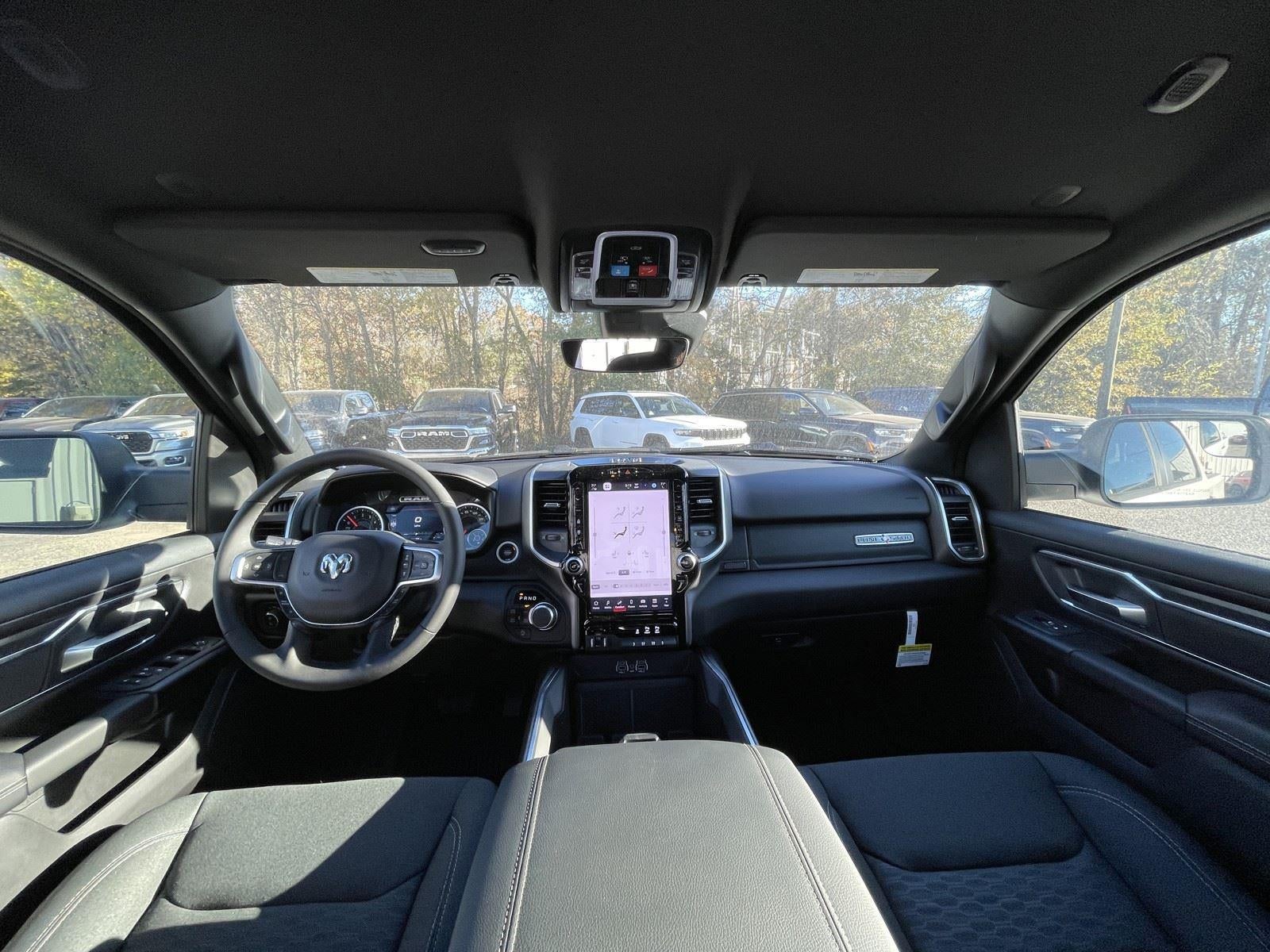 2026 RAM Ram 1500 RAM 1500 LONE STAR CREW CAB 4X4 5'7' BOX