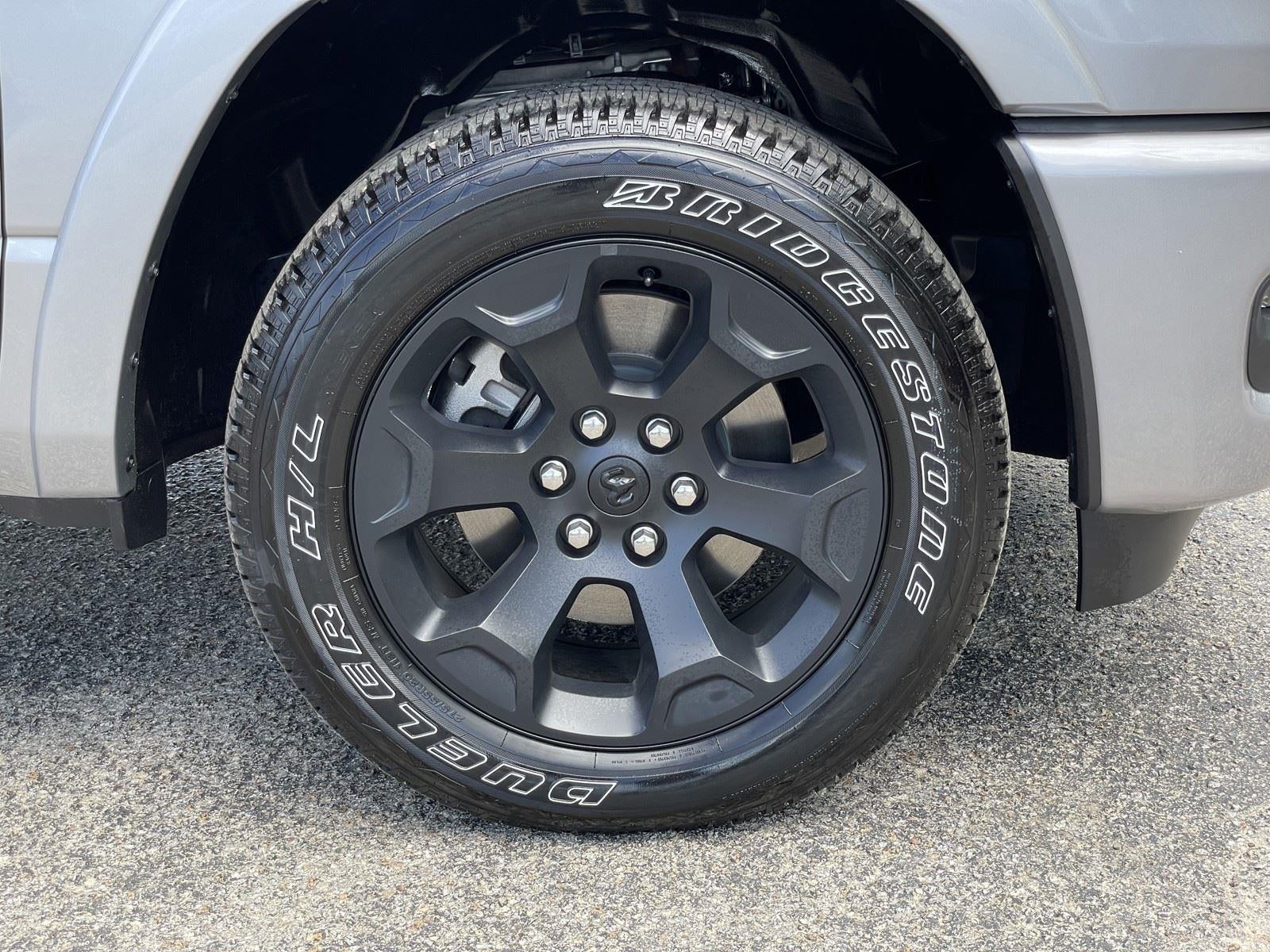 2026 RAM Ram 1500 RAM 1500 LONE STAR CREW CAB 4X4 5'7' BOX