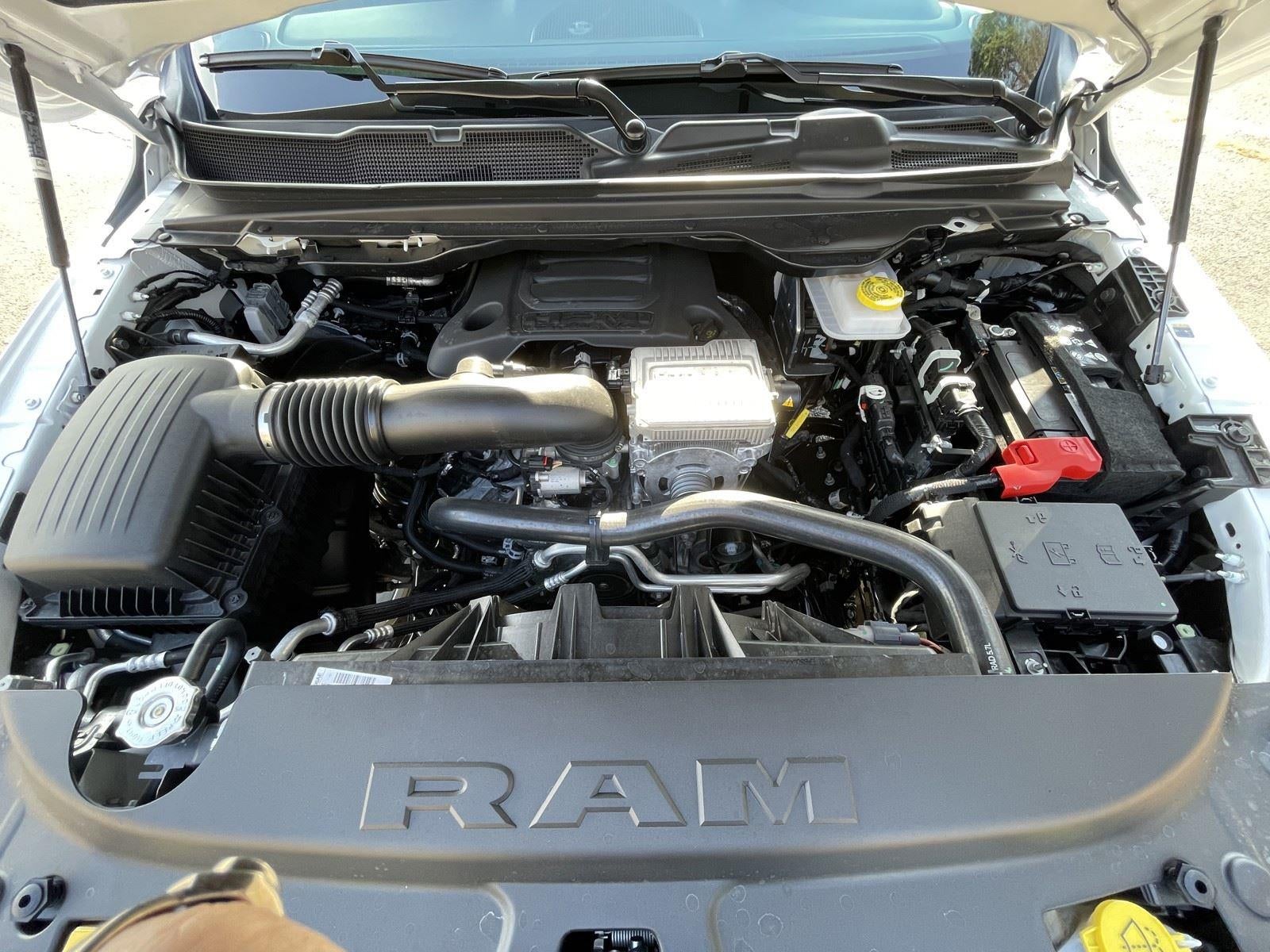 2026 RAM Ram 1500 RAM 1500 LONE STAR CREW CAB 4X4 5'7' BOX