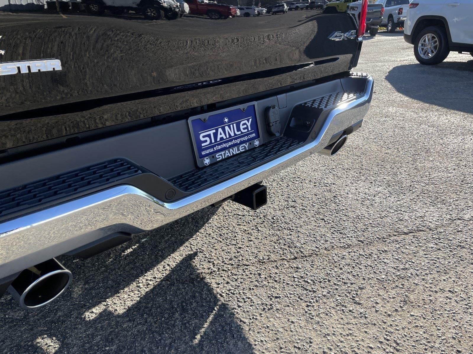 2026 RAM Ram 1500 RAM 1500 LONE STAR CREW CAB 4X4 5'7' BOX