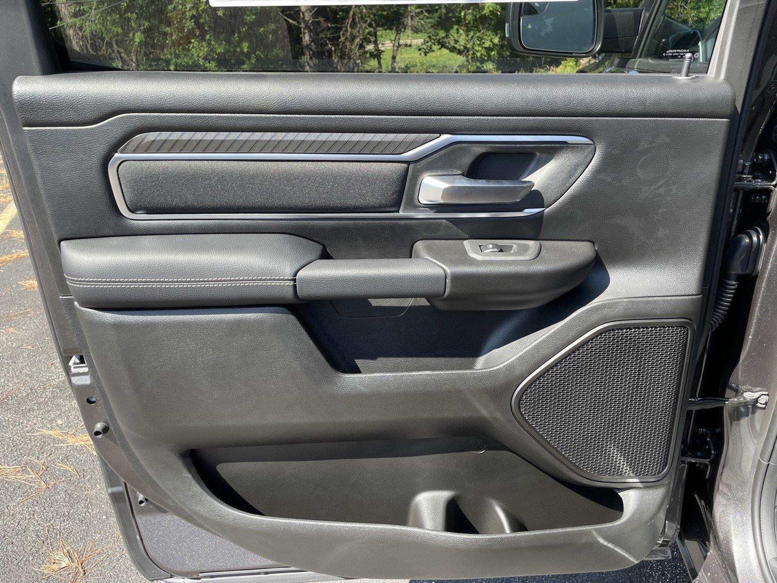 2026 RAM 1500 RAM 1500 LONE STAR CREW CAB 4X4 5'7' BOX