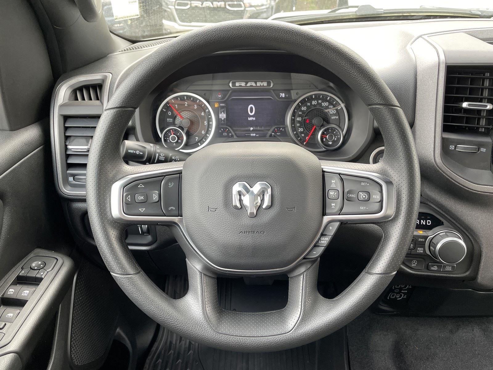 2026 RAM Ram 1500 RAM 1500 WARLOCK CREW CAB 4X4 5'7' BOX