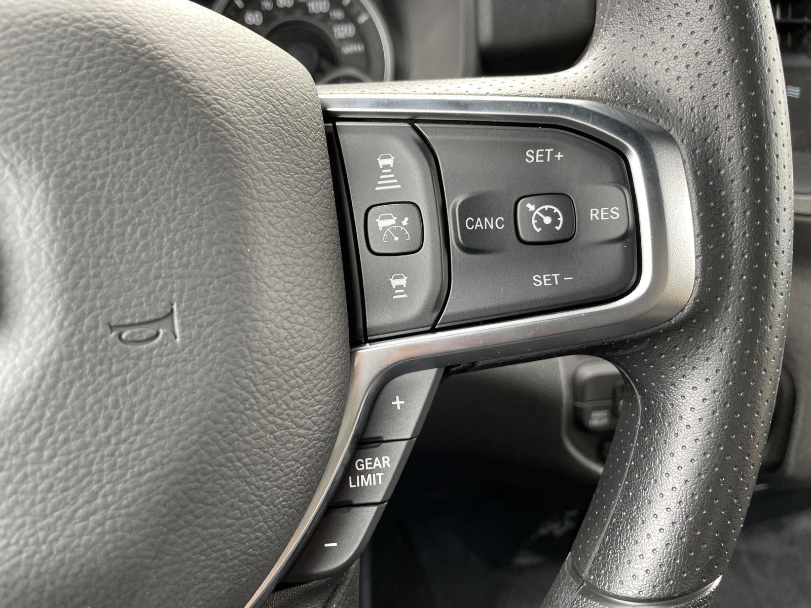 2026 RAM Ram 1500 RAM 1500 WARLOCK CREW CAB 4X4 5'7' BOX