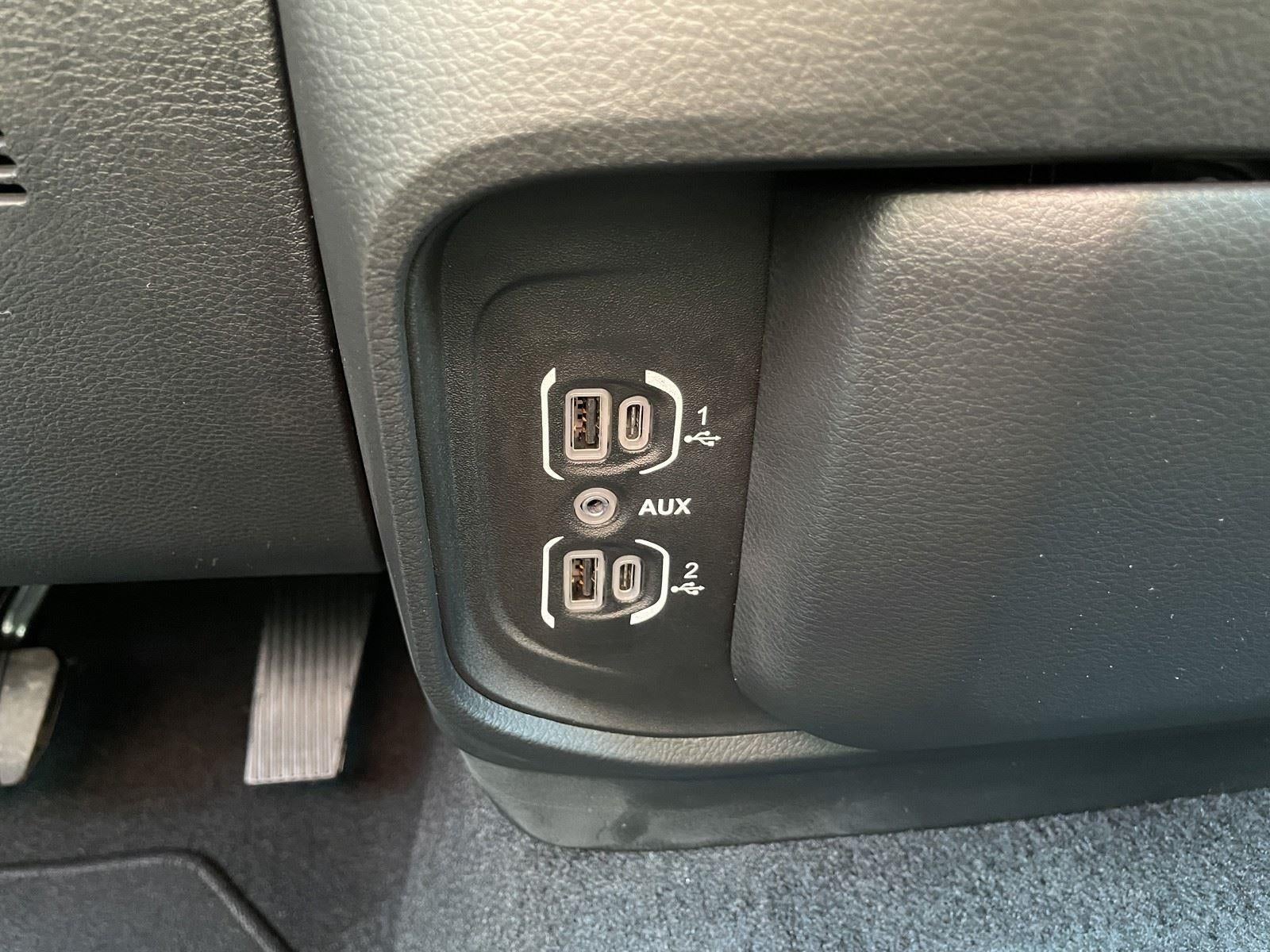 2026 RAM Ram 1500 RAM 1500 TRADESMAN CREW CAB 4X4 5'7' BOX