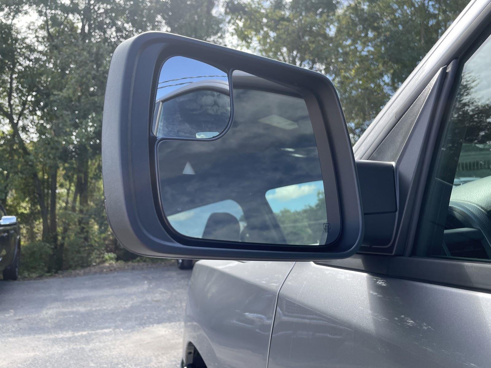 2026 RAM Ram 1500 RAM 1500 TRADESMAN CREW CAB 4X4 5'7' BOX