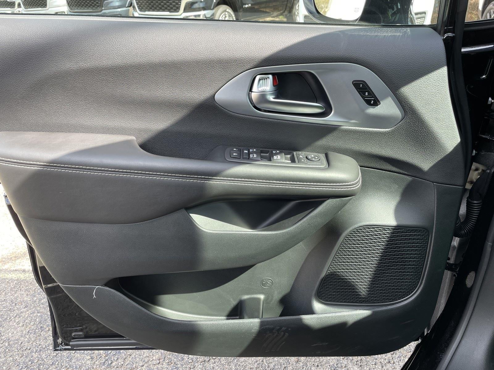 2026 Chrysler Pacifica PACIFICA LIMITED