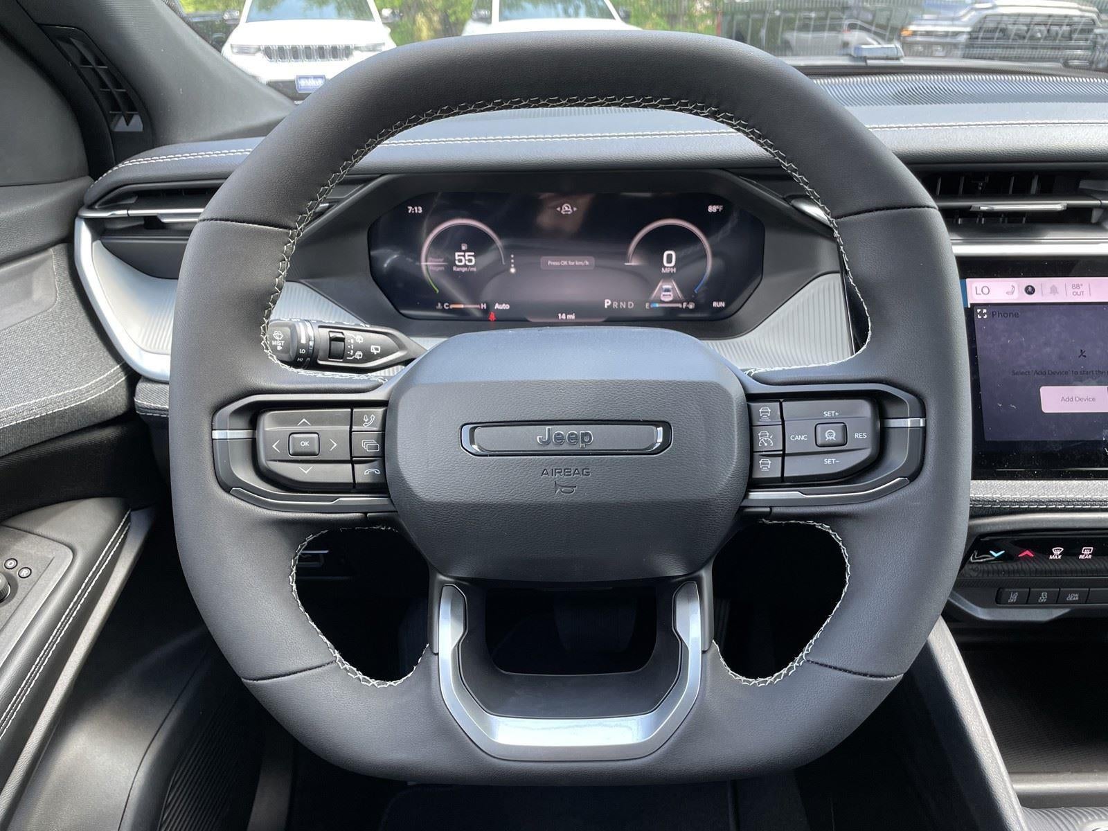 2026 Jeep Cherokee CHEROKEE LAREDO 4X4