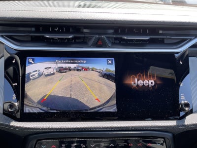 2026 Jeep Cherokee CHEROKEE LAREDO 4X4