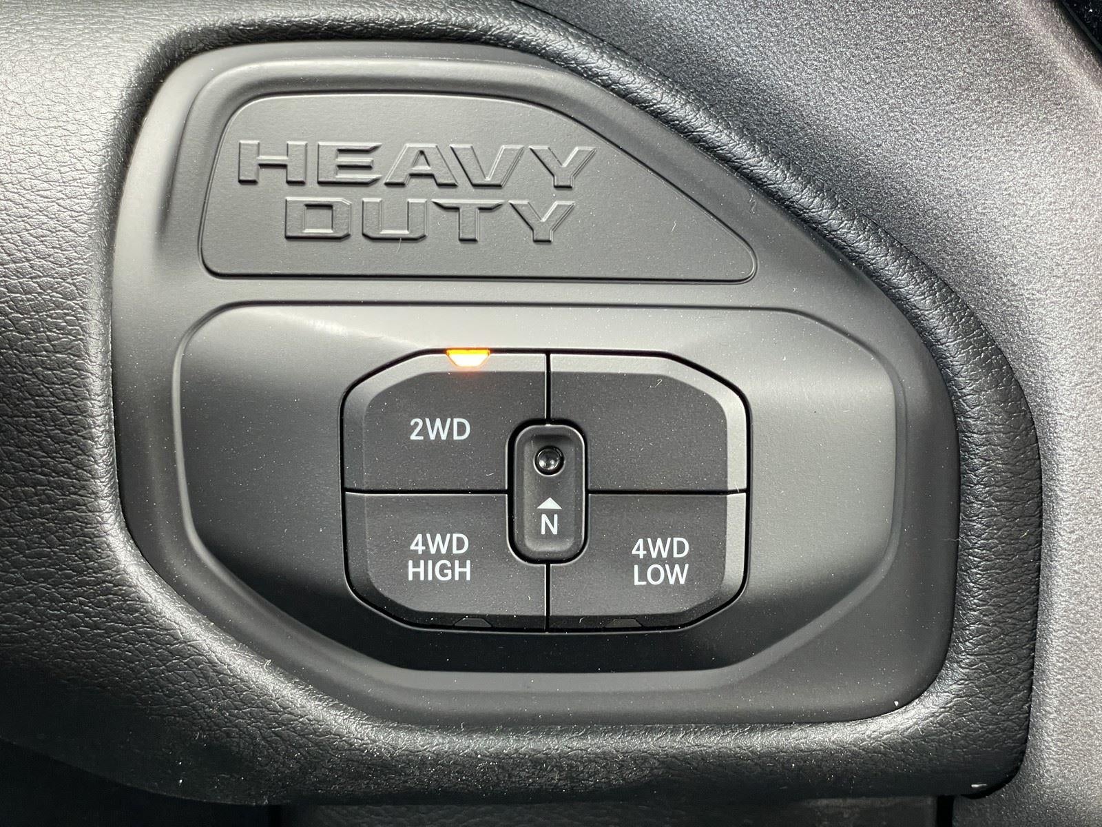 2026 RAM Ram 2500 RAM 2500 TRADESMAN CREW CAB 4X4 6'4' BOX