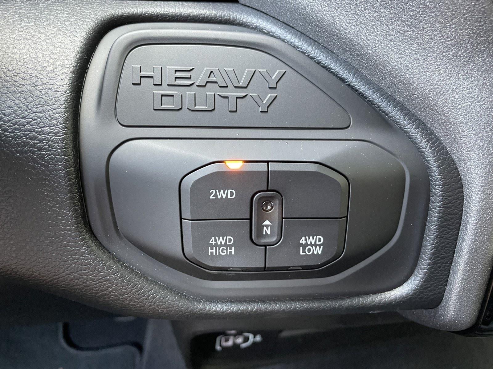 2026 RAM Ram 2500 RAM 2500 TRADESMAN CREW CAB 4X4 6'4' BOX