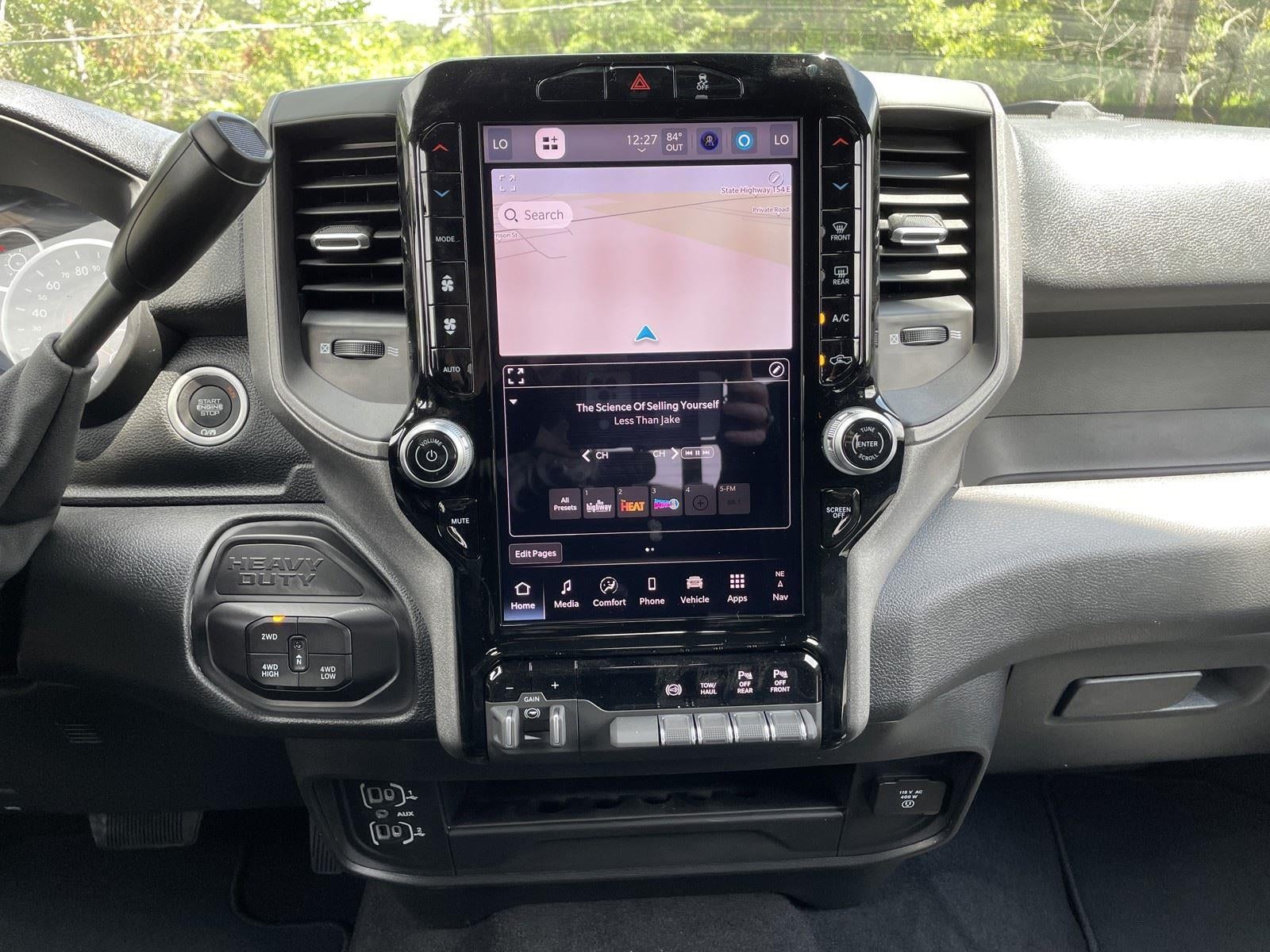 2026 RAM Ram 2500 RAM 2500 TRADESMAN CREW CAB 4X4 6'4' BOX