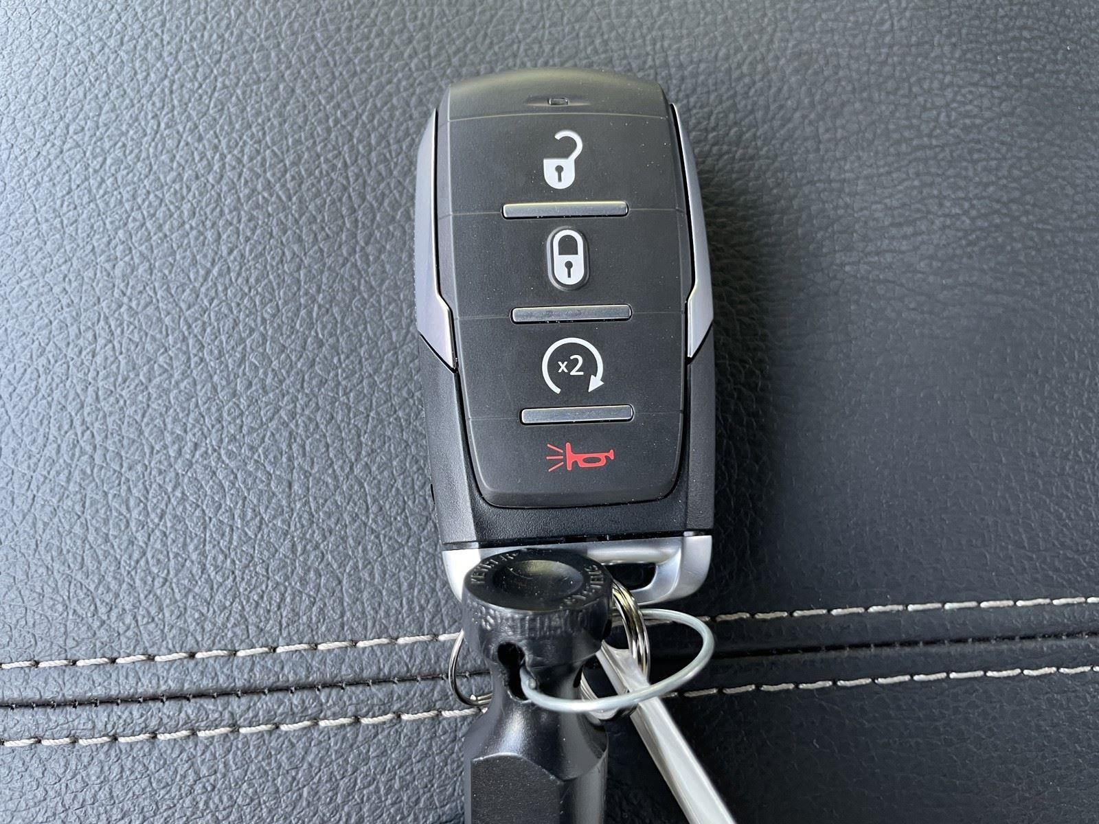 2025 RAM Ram 2500 RAM 2500 LONE STAR CREW CAB 4X4 6'4' BOX