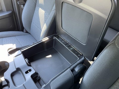 2027 RAM Ram 3500 RAM 3500 TRADESMAN CREW CAB 4X4 8' BOX