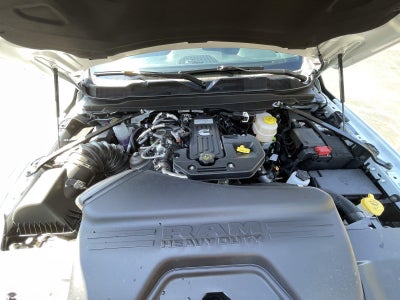 2027 RAM Ram 3500 RAM 3500 TRADESMAN CREW CAB 4X4 8' BOX