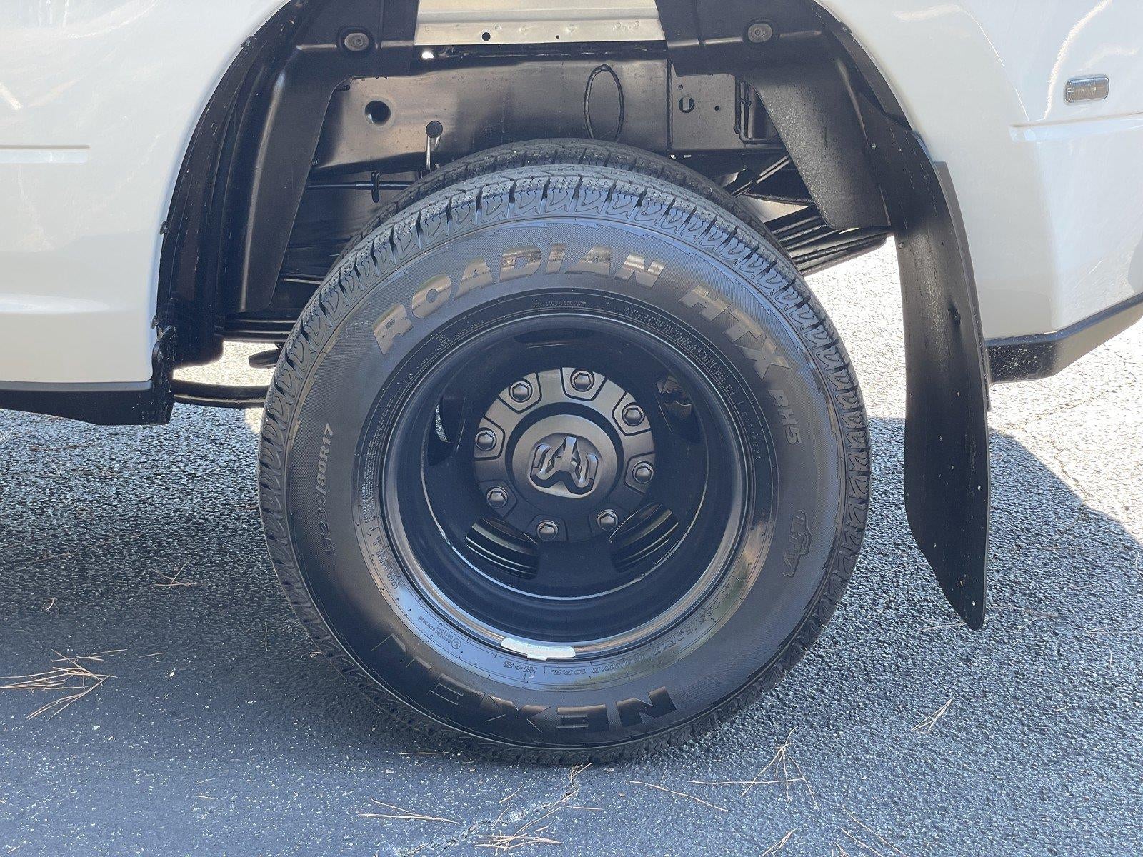2027 RAM Ram 3500 RAM 3500 TRADESMAN CREW CAB 4X4 8' BOX