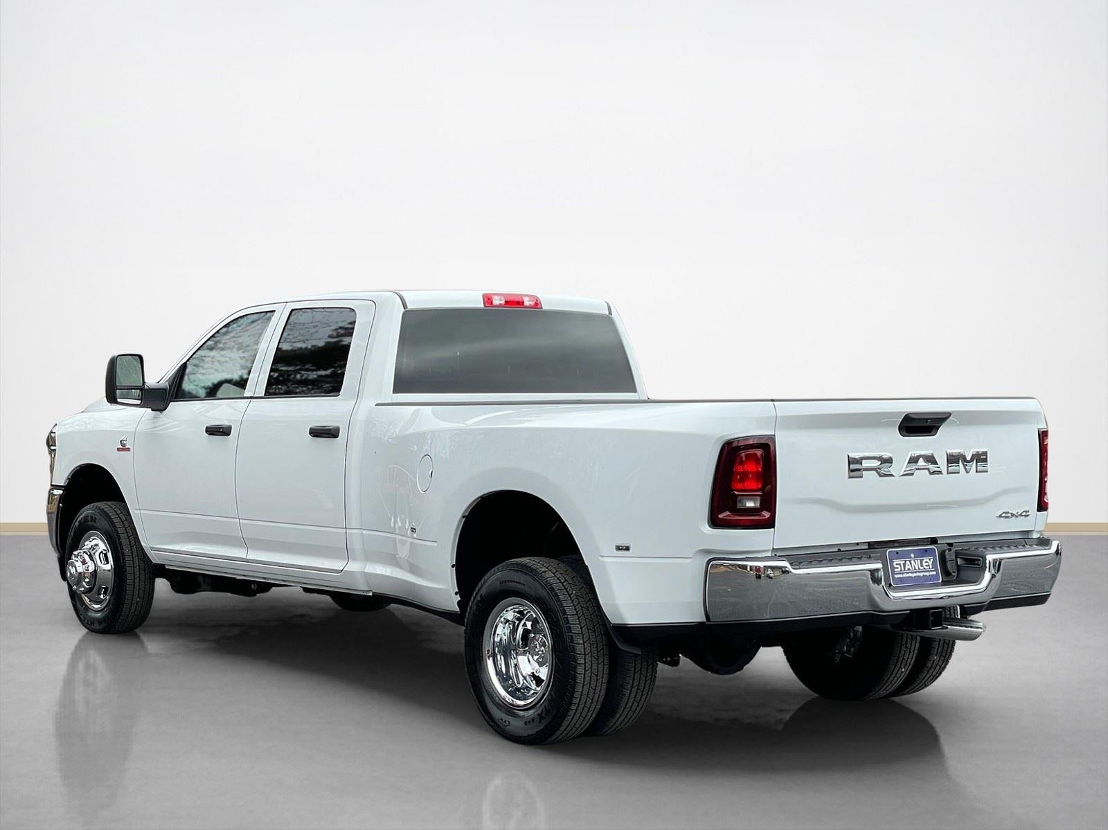 2026 RAM Ram 3500 RAM 3500 TRADESMAN CREW CAB 4X4 8' BOX