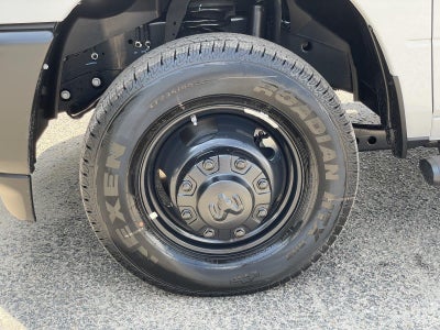 2027 RAM Ram 3500 RAM 3500 TRADESMAN CREW CAB 4X4 8' BOX